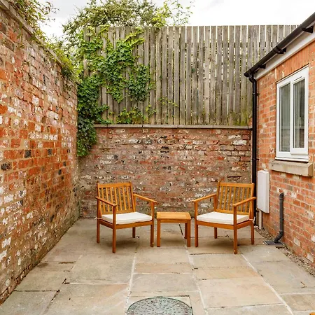 The Courtyard Holiday home *